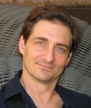 Lade das Bild in den Galerie-Viewer, Duck & Goose, Goose Needs a Hug