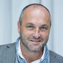 Lade das Bild in den Galerie-Viewer, Twist (engl.)