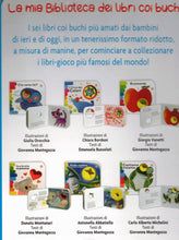 Lade das Bild in den Galerie-Viewer, La mia biblioteca dei libri coi buchi