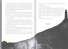 Lade das Bild in den Galerie-Viewer, Julia und der Hai