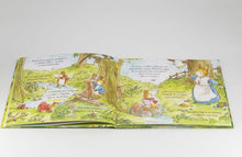 Lade das Bild in den Galerie-Viewer, La chasse au trésor de Pierre Lapin