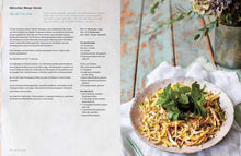 Lade das Bild in den Galerie-Viewer, Simply Pho - Die echte vietnamesische Küche