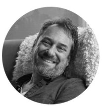 Lade das Bild in den Galerie-Viewer, Η ΑΝΙΑ ΚΑΙ Η ΜΑΓΙΣΣΑ ΤΟΥ ΧΙΟΝΙΟΥ / I Ania kai i magissa tou chioniou
